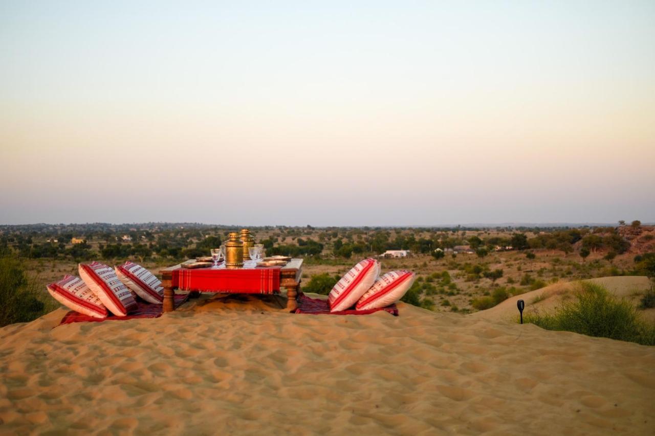 Kaner Retreat - India'S First Desert Botanical Resort Shaitrawa Ngoại thất bức ảnh
